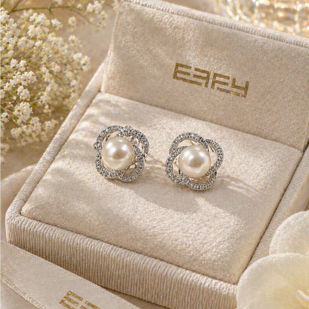 Pearl & Crystal Flower Stud Earrings in Ivory
